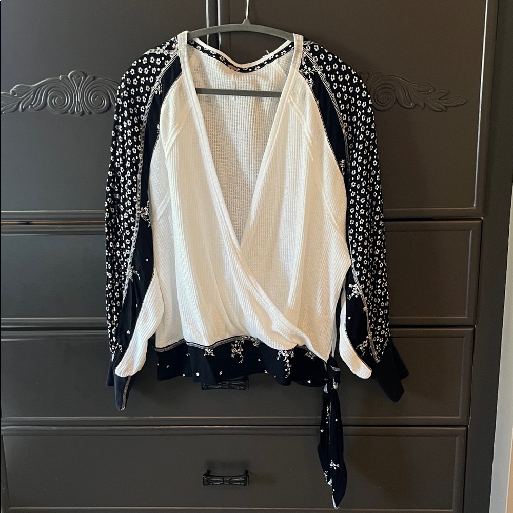 Free people Wrap Front Floral Trim Knit Top - White & Black